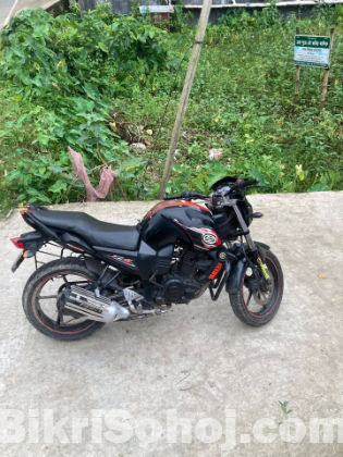 Yamaha V1